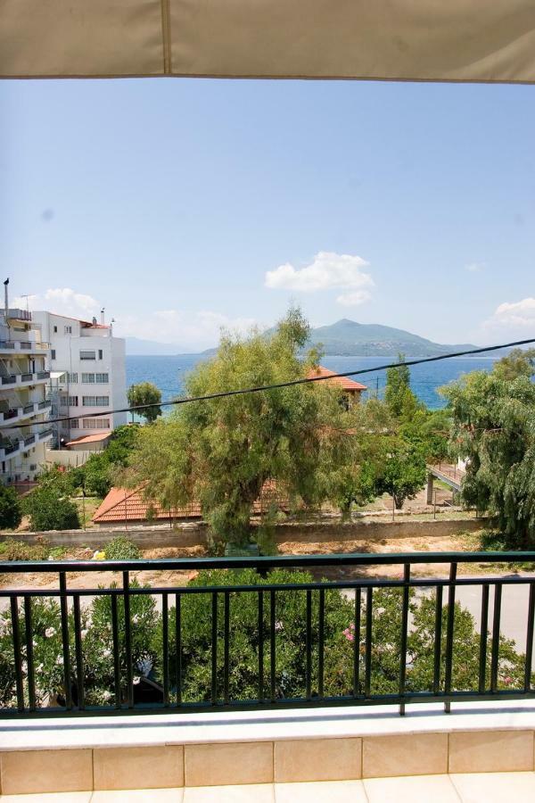 Soile Georgia Apartment Loutra Edipsou  Exterior foto