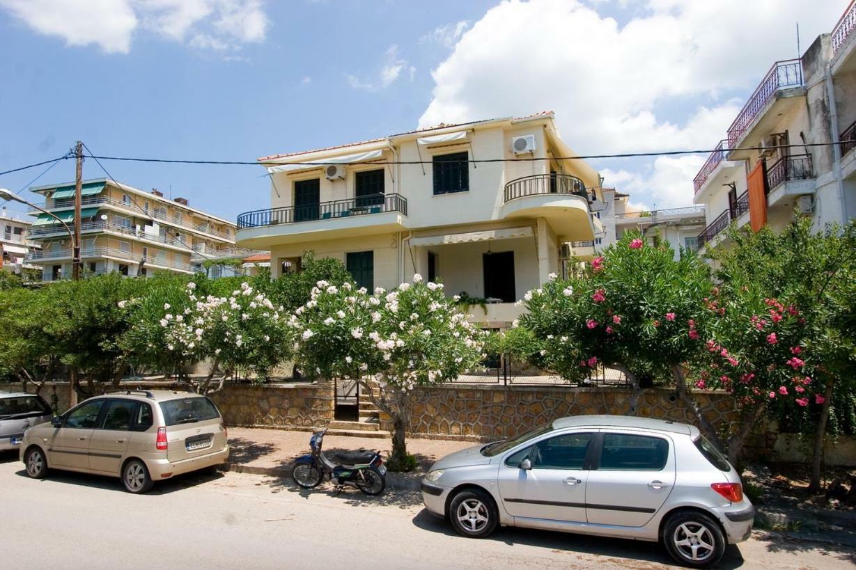 Soile Georgia Apartment Loutra Edipsou  Exterior foto